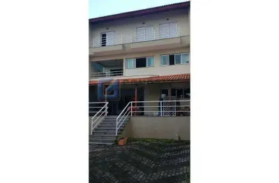 Sobrado Residencial à Venda em Nova Petrópolis, SBC – 4 Quartos, 6 Vagas