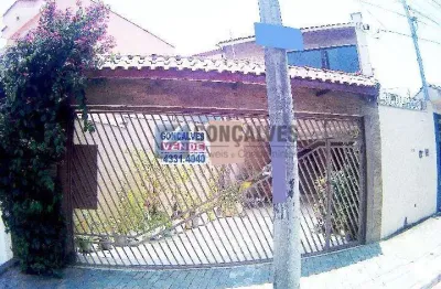 Sobrado Residencial com 4 Quartos, 4 Vagas e Permuta Aceita – Vila Camilópolis, Santo André