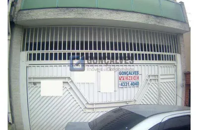 Casa à venda em Paulicéia, São Bernardo do Campo - 2 quartos, ampla área interna