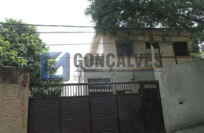 Área Industrial à Venda em Vila Euclides, São Bernardo do Campo – 701,55 m² (terreno 900 m²) com 10 vagas