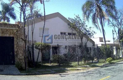Casa residencial à venda em Jardim São Caetano, São Caetano do Sul – 4 suítes, 3 vagas