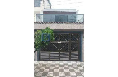 Sobrado à venda em Jardim Marina, São Bernardo do Campo — 3 Quartos, 2 Vagas