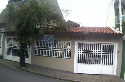 Sobrado Residencial à Venda em Assunção, SB Campo – 5 Quartos, 4 Vagas