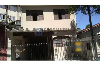 Sobrado Residencial com 3 Vagas em Demarchi, SB Campo – Venda R$500.000