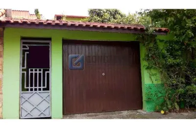 Sobrado com 3 Dormitórios (1 Suíte) e 10 Vagas em Vila Aquilino, Santo André – Oportunidade de Venda