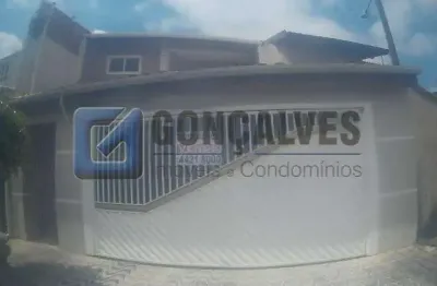 Sobrado à Venda em Vila Mazzei, Santo André – 3 Quartos sendo 1 Suíte, 3 Vagas