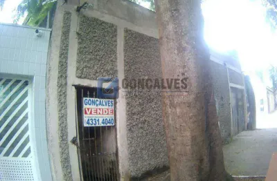 Sobrado Residencial à Venda em São Bernardo do Campo - 6 Quartos, 6 Vagas, 300m²