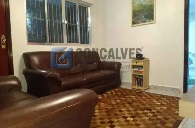 Casa 2 dormitórios, 98 mts² no Bairro Jardim Santo André em Santo André