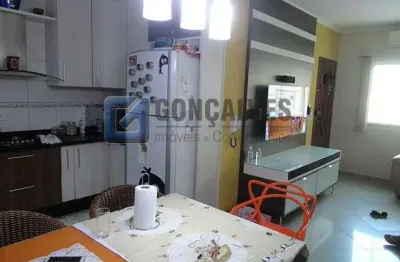 Casa com 2 quartos à venda na Rua Espanha, Parque das Nações, Santo André