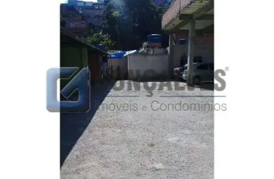 Terreno Comercial à Venda em Eldorado, Diadema – 525 m² com 12 Vagas