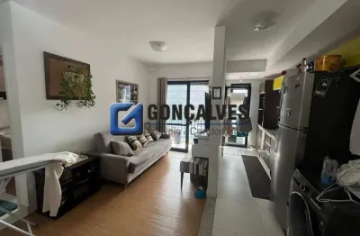 Apartamento 1 Quarto com Varanda no Campestre, Santo André – Venda