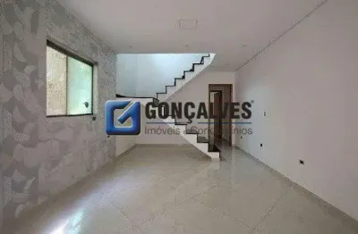 Sobrado Residencial 3 Quartos/3 Suítes no Campestre (Aceita Permuta) — 174 m² | Santo André