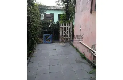 Casa com 2 quartos à venda na rua francisco rebelo, demarchi, são bernardo do campo por r$ 810.000