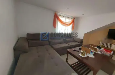 Sobrado à venda no bairro parque dos pássaros  são bernardo do campo/sp,  04 quartos.