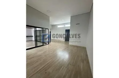 Casa com 3 quartos à venda na miguel jardini, r, aparecidinha, sorocaba, 185 m2 por r$ 1.300.000