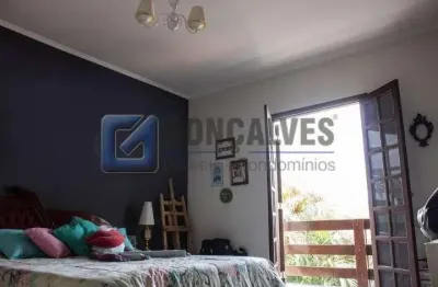 Casa com 5 quartos à venda na rua dos sabiás, parque dos pássaros, são bernardo do campo por r$ 3.620.000