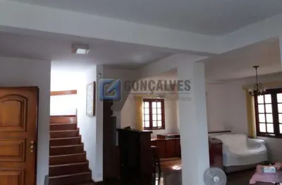Casa com 4 quartos à venda na rua benedito luiz rodrigues, nova petrópolis, são bernardo do campo, 300 m2 por r$ 1.500.000