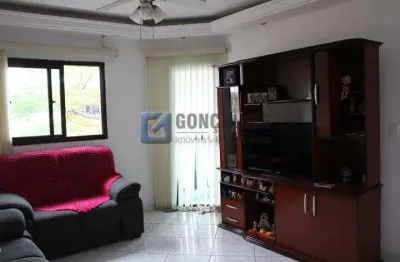 Apartamento 3 dormitórios sendo 1 suite, 94 mts² na Vila Guiomar em Santo André.