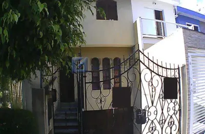 Casa com 3 quartos à venda na Rua Xingu, Vila Valparaíso, Santo André