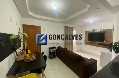 Apartamento com 2 quartos a venda no Bairro Vila Guiomar em Santo André/SP.