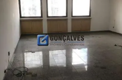 Sala Comercial 53 m² no Centro de São Caetano do Sul – 2 Banheiros, 1 Vaga, Portaria 24h