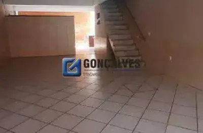Sobrado Residencial à Venda em Jardim Las Vegas, Santo André — 2 suítes, 8 vagas