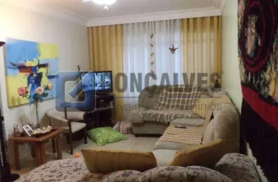 Casa com 3 quartos à venda na Rua do Túnel, Jardim Hollywood, São Bernardo do Campo por R$ 681.000