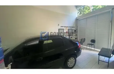 Casa com 1 quarto à venda na rua ministro nelson hungria, dos casa, são bernardo do campo, 245 m2 por r$ 900.000