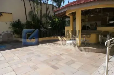 Casa com 3 quartos à venda na rua josé maria novaes, jardim chácara inglesa, são bernardo do campo, 480 m2 por r$ 2.700.000