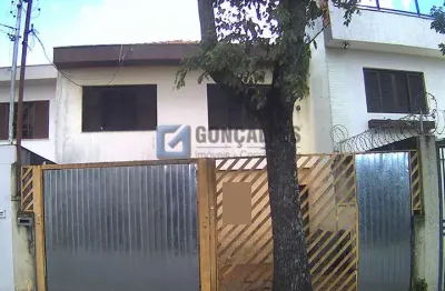 Casa 2 dormitórios, 163 mts² na vila valparaiso em santo andré