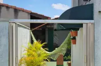 Sobrado à venda no bairro vila homero thon em santo andré/sp, com 200 mts² e 3 dormitórios sendo 1 suite.