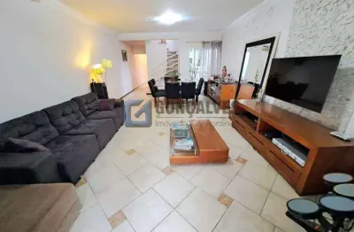 Casa com 4 quartos à venda na Avenida Wallace Simonsen, Nova Petrópolis, São Bernardo do Campo, 252 m2 por R$ 1.700.000