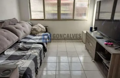 Casa com 3 quartos à venda na Rua Apucarana, Paulicéia, São Bernardo do Campo