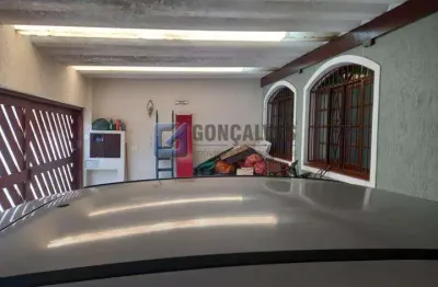 Casa com 5 quartos à venda na rua araci, independência, são bernardo do campo, 200 m2 por r$ 870.000