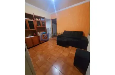 Apartamento com 02 dormitórios, a venda no Bairro Assunção, em São Bernardo do Campo/SP.