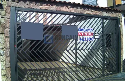 Sobrado 3 suites, 138 mts² no Parque Jaçatuba em Santo André.