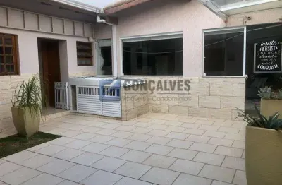 Casa com 3 quartos à venda na Rua Vice-Presidente Francisco Silviano Alves Brandão, Parque São Vicente, Mauá, 203 m2 por R$ 960.000