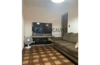Casa com 3 quartos à venda na ipanema, r, jardim hollywood, são bernardo do campo, 133 m2 por r$ 640.000