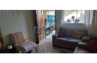 Sobrado 3 dormitórios, 73 mts² no bairro campestre em santo andré.