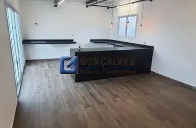 Apartamento com Cobertura Sendo 76m² no Piso Inferior e 76m² na cobertura em Santo Andre