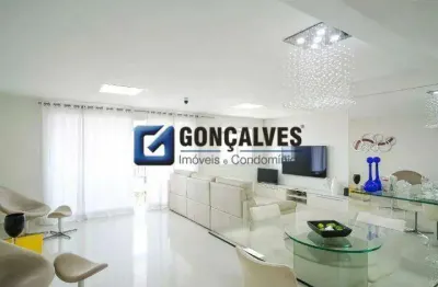 Apartamento de 3 suítes com 3 vagas e ampla área em Jardim São Caetano, São Caetano do Sul