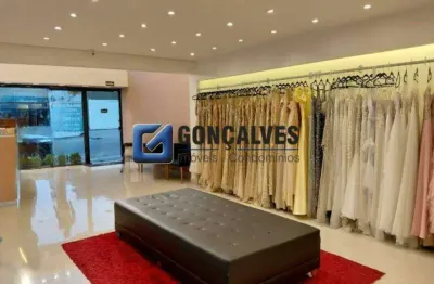 Prédio Comercial à Venda em Jardim, Santo André – 300 m² de Área, Ocupado e Alugado