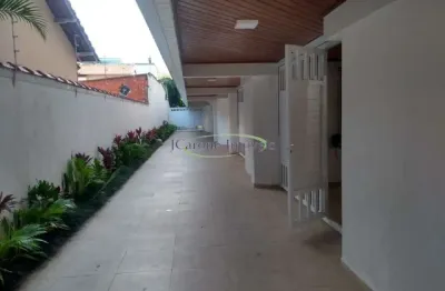 Venda de casa duplex em villágio  com 2 suíes e 1 vaga fechada no embaré em  santos sp