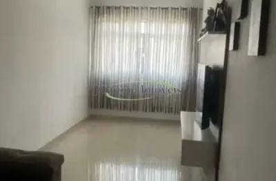 Venda de apartamento reformado com 2 quartos na vila mathias em santos / sp