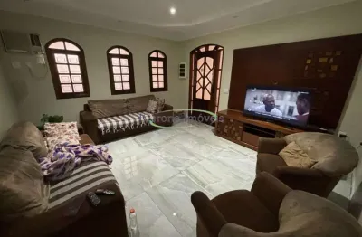 Sobrado reformado para venda ou permuta com varanda e churrasqueira no jardim celia em guarulhos / sp