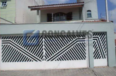 Sobrado 4 suites, 390 mts² no bairro utinga em santo andré.