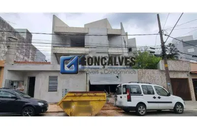 Apartamento 2 dormitórios com suíte, 2 vagas, em Vila Guiomar – Santo André
