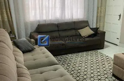 Sobrado Residencial 2 Quartos em Vila Suíça, Santo André — Aceita Permuta, Ocupado