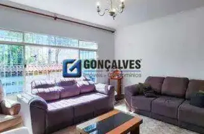 Sobrado Residencial com 3 Dormitórios em Paulicéia, São Bernardo do Campo - Financia e Permuta