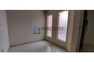 Casa com 3 quartos para alugar na das margaridas, av, cidade miramar, são bernardo do campo por r$ 4.600